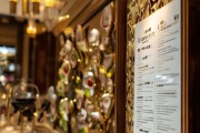 金岸餐饮酒店，服务清单，为您打造高端用餐体验
